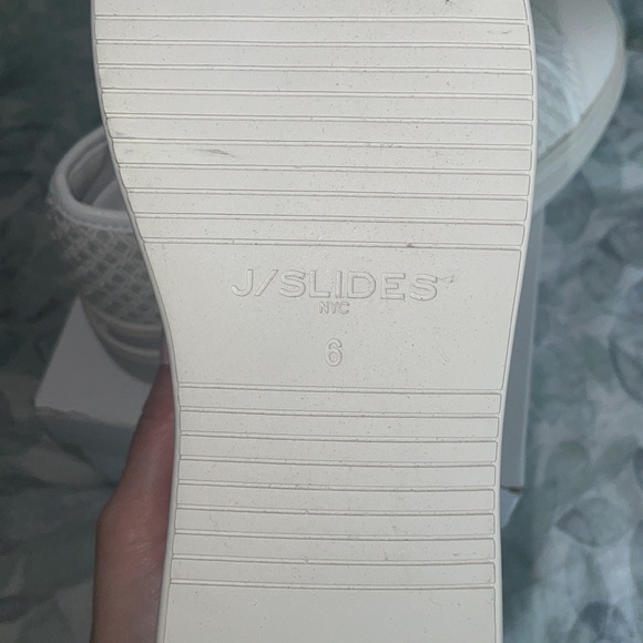 NWT J/SLIDES NATASHA White Crochet - Picture 15 of 15